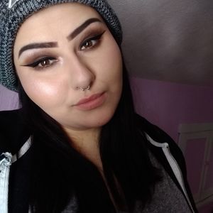 Meet your Posher, Cassie